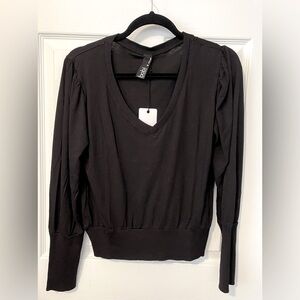 BOBI Los Angeles NWT Black Long Sleeves V Neck Crop Top Womens Size M